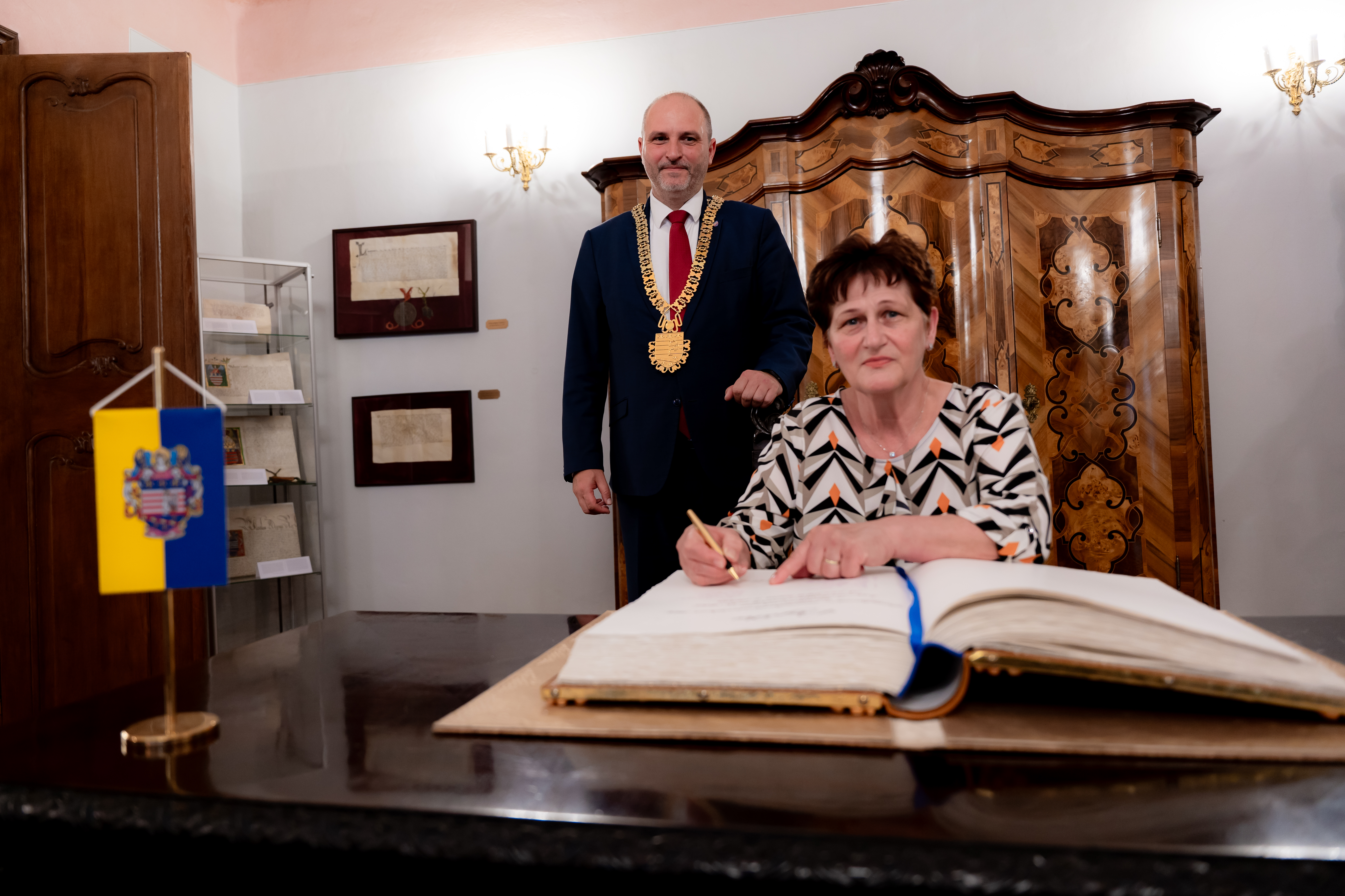 Rozlucka so zamestnancami skol odchadzajucimi do dochodku-94